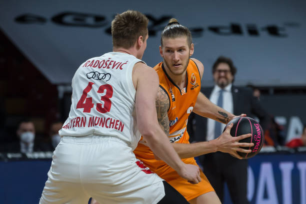 潜在的国家 潜在的国家